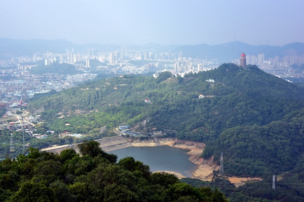 观音山景区内一角。
