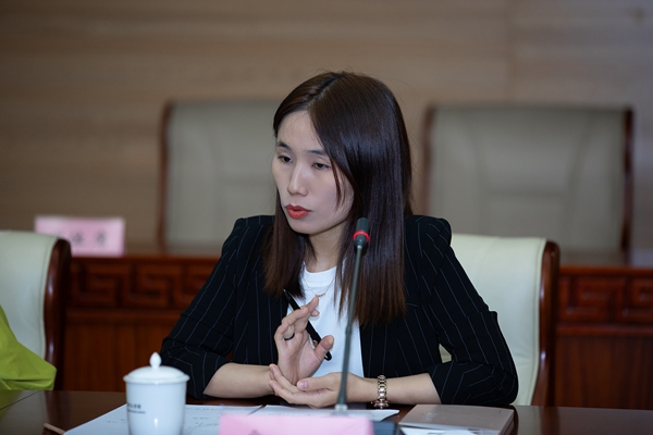 康承佳